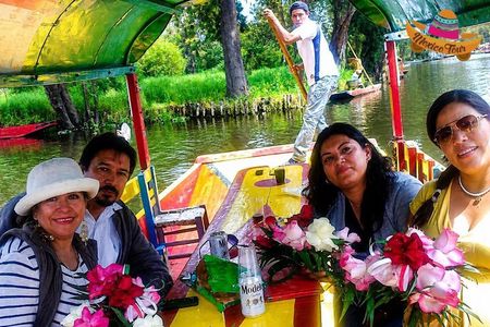 Private Tour: Xochimilco, Coyoacan and Frida Kahlo Museum