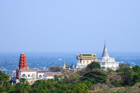 Phetchaburi Private Tour from Bangkok: Cave & Royal Palaces