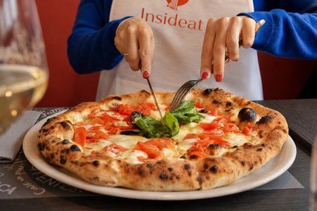 Rome: Small Group Neapolitan Pizza Class with Spritz