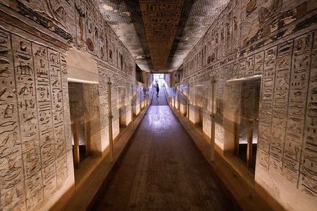 Hurghada Luxor Valley of the Kings small group