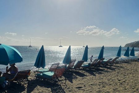 Private Half Island Heritage and Beach Tour