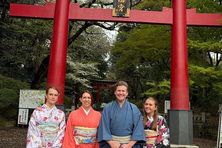 Private Kimono & Tea Ceremony & Shrine Photos in Tokyo