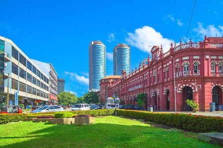 Colombo City Tour - Temples, Fort and Local Food