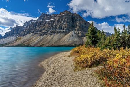 Icefields Parkway & Columbia Icefield Adventure Small Group Tour