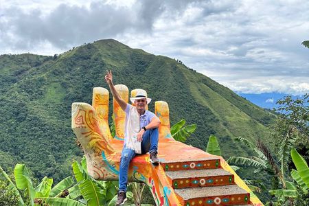 Medellin : Coffee & Fruit Farm Tour | Paisa Lunch & Free Souvenir