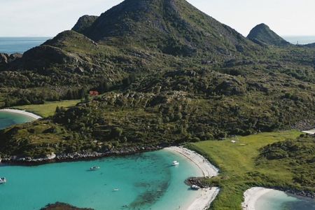Skrova Walking Tour and Hike from Svolvær