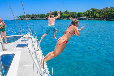 Private Catamaran with crew lunch drinks music for up to 15 Ppl