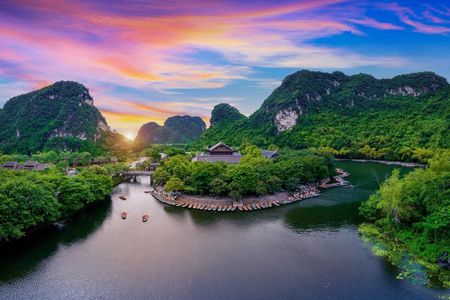 Full Day Ninh Binh - Trang An - Bai Dinh - Mua Cave & Transfer