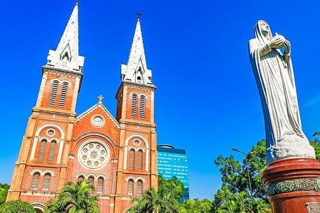 7-Day Vietnam Private Tour to Hanoi, Ho Chi Minh City, and Cruise on Halong Bay