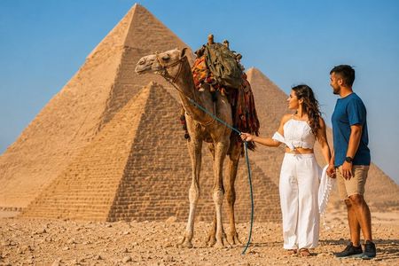 2 Golden full Days private Tour to sunrise camels Cairo pyramids museums cruise