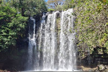 Llanos del Cortes Waterfall swim+ Hot springs-mud +Lunch