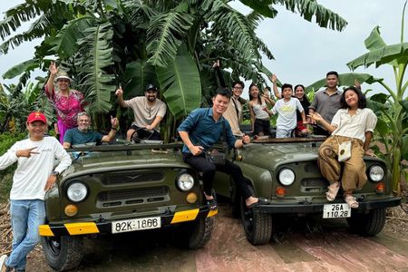 Hanoi Jeep Adventure: City Highlights, Backstreets & Train Street