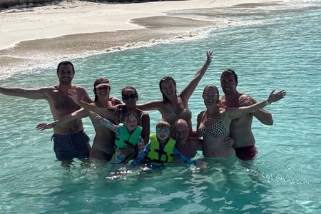 Rose Island Private Tour Beaching Snorkel Turtles Swimming Pigs