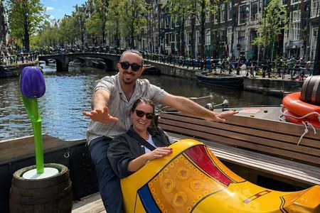 Amsterdam Clog Boat! Silent drive. Original boat ride...
