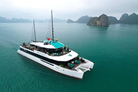 Catamaran Cruise Halong & Lan Ha Bay The Most Luxurious Day Tour
