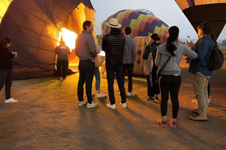 Balloon ride + Pick Up CDMX + Breakfast Options + Pyramids
