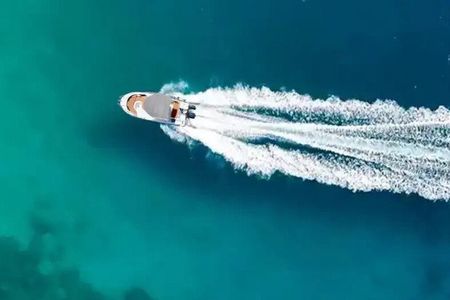 All inclusive Private Speedboat With Skipper up to 5 pers max