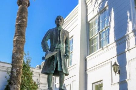 Coastal Stroll Walking Tour