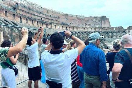 Colosseum Arena Full Tour Plus Forum and Palatine Entry
