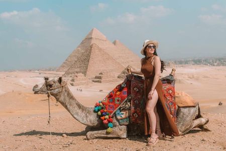 Full Day Tour from Hurghada to Visit Cairo and Giza by Plane