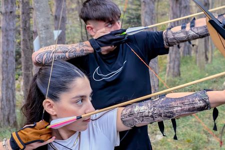 Wild Experience. Primitive instinctive archery!