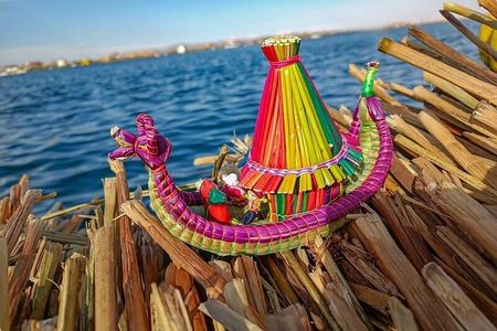 Lake Titicaca Full Day Tour to Uros and Taquile Islands