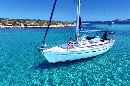 Small group half day cruise to the blue lagoon with Paros Sail
