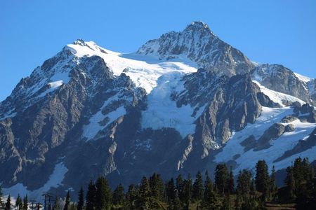 Private Full Day Mount Baker and North Cascades Tour