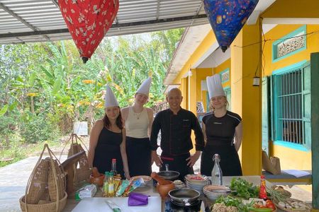 Hoi An Cooking Class with Organic Farm & Local Market Experience