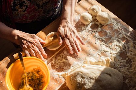 Cagliari Cooking Class: Sardinian Ravioli, Wine & Local Flavors