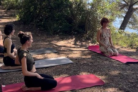 Dubrovnik Yoga and Sunset Elaphite Islands Boat Tour