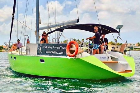 Curacao: Private Luxury Boat Tour Half Day