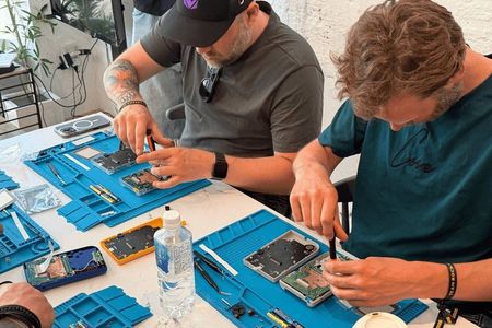 Pixel Lab Tokyo: Gameboy Mod Workshop (Original/Advance/SP)