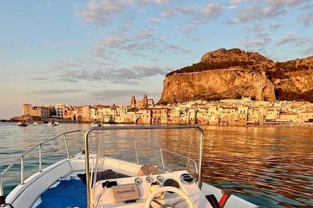 Cefalù : Boat excursion with Aperitif Snorkeling and Caves