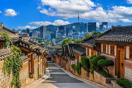 Customizable Private Guided Seoul Tour (Optional Incheon Layover)