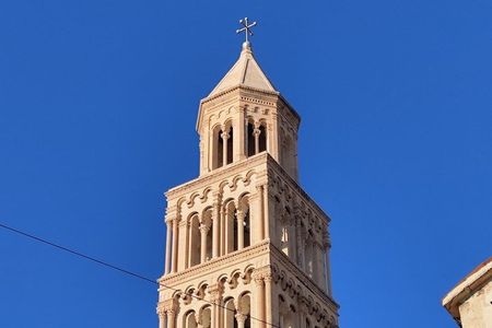 The best of Split: Small group Walking Tour with Local Expert