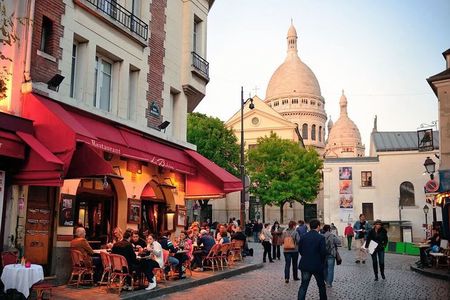 Private Montmartre Sacre Coeur Walking Tour