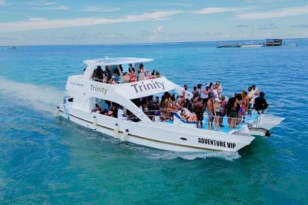 Hip Hop Beat and Live Dj Adults Only Party Boat and Free drinks