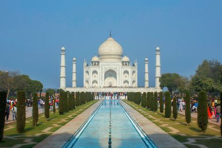 Private Taj Mahal Sunrise Tour from Delhi with Agra Fort