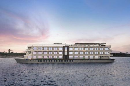 Ultra Luxury 5* Nile Cruise: Aswan to Luxor– 3 Nights 4 Days