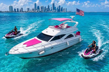 Bad Bunny Pink Yacht Rental In Miami 50ft Luxury Pink Charter
