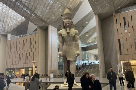 Private Guided Tour to the Grand Egyptian Museum GEM