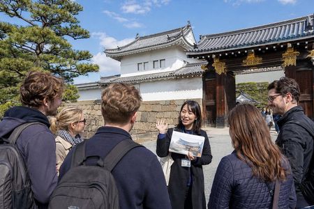 Nijo Castle UNESCO: Where the Samurai Era Ended (Admission Incl.)