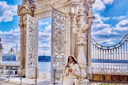 Istanbul Dolmabahce Palace Museum Skip-the-Ticket-Line Entry