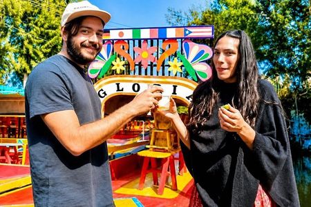 PRIVATE TOUR Historic Center, Xochimilco, Coyoacan and San Angel.