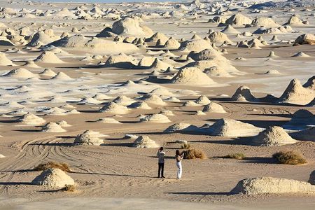 Bahariya Oasis, Black & White Desert 2-Day Safari Tour