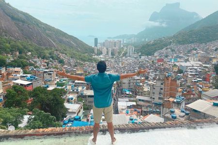 Tour of Rocinha with Local Guide: The Greatest Favela in Brazil