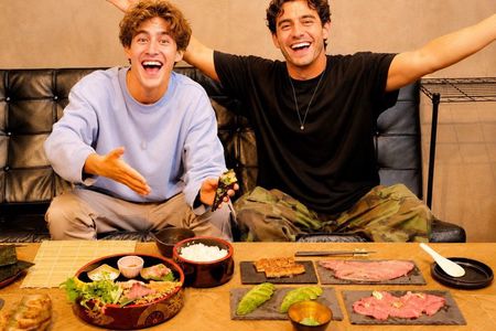 Tokyo: Sushi Making Class in Shibuya Hand Rolled with Master