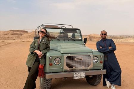 AlUla Half Day Tour Hegra Old Town Maraya and Saudi Meal