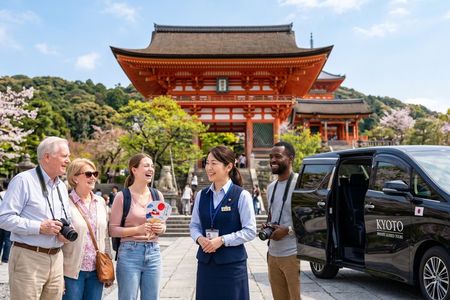 Private Kyoto Tour with Licensed Guide & Vehicle (Max 15 persons)